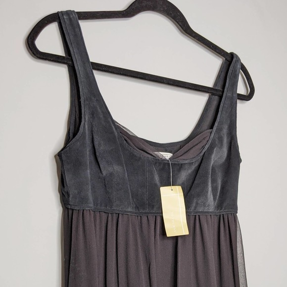 TO THE MAX • 100% Silk Chiffon Black Dress Sz 6 - Picture 6 of 8